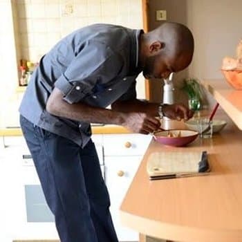 Chef Cédric, chef spécialisé en cuisine française à domicile à Charvieu-Chavagneux