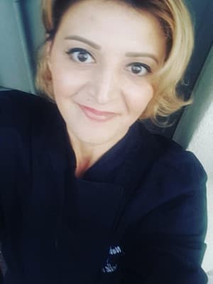 Chef Nadia, chef spécialisé en cuisine française à domicile à La Garenne-Colombes