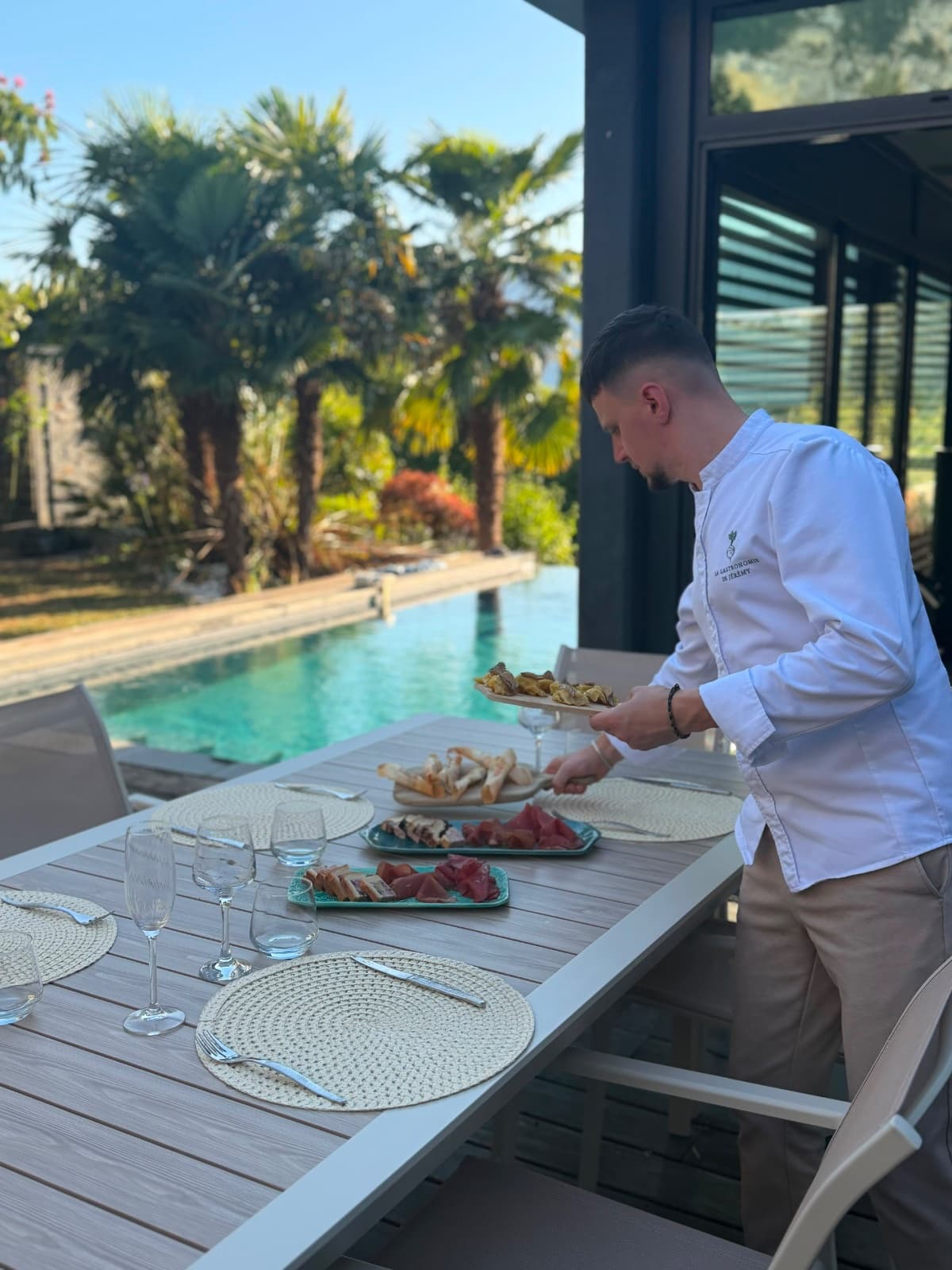 Chef Jérémy, chef spécialisé en cuisine française à domicile à Cruseilles
