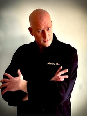 Chef Alexandre, chef spécialisé en cuisine française à domicile à Ouistreham
