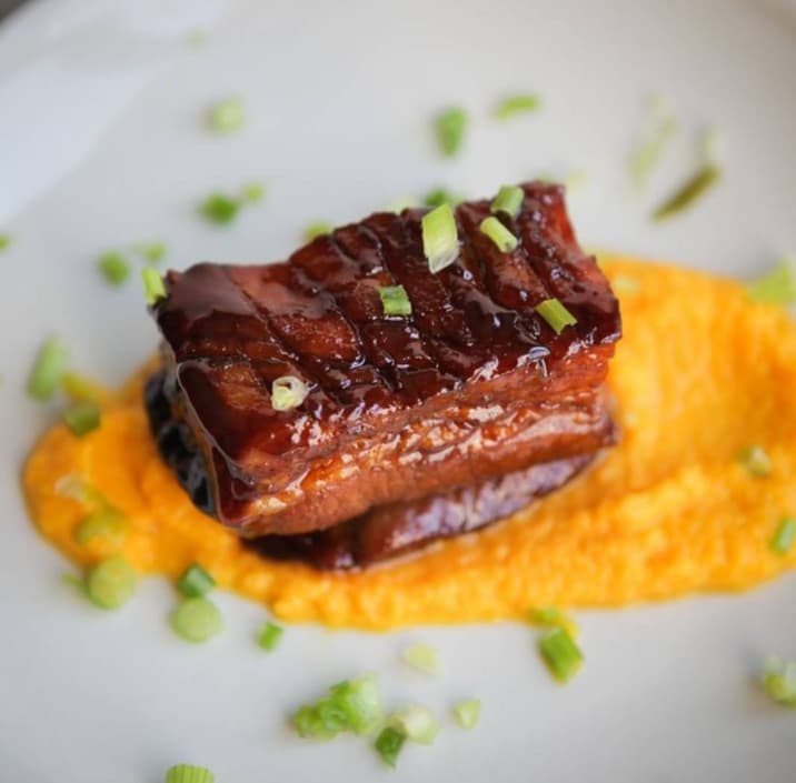 Plat de Chef Justine : Saveurs d’ici et d’ailleurs