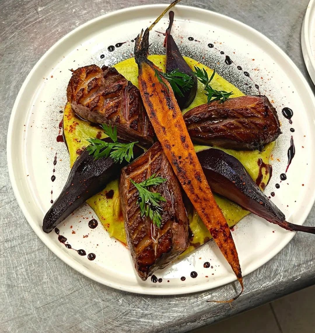 Photo de couverture de Chef Michael Illemay